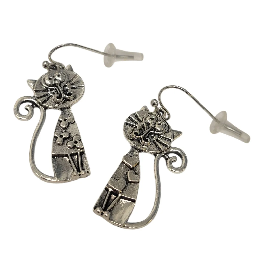 Whimsical Cat Earrings - Picture 5 of 6